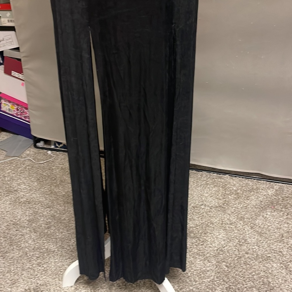Velvet Dress with split sides - Picture 3 of 8